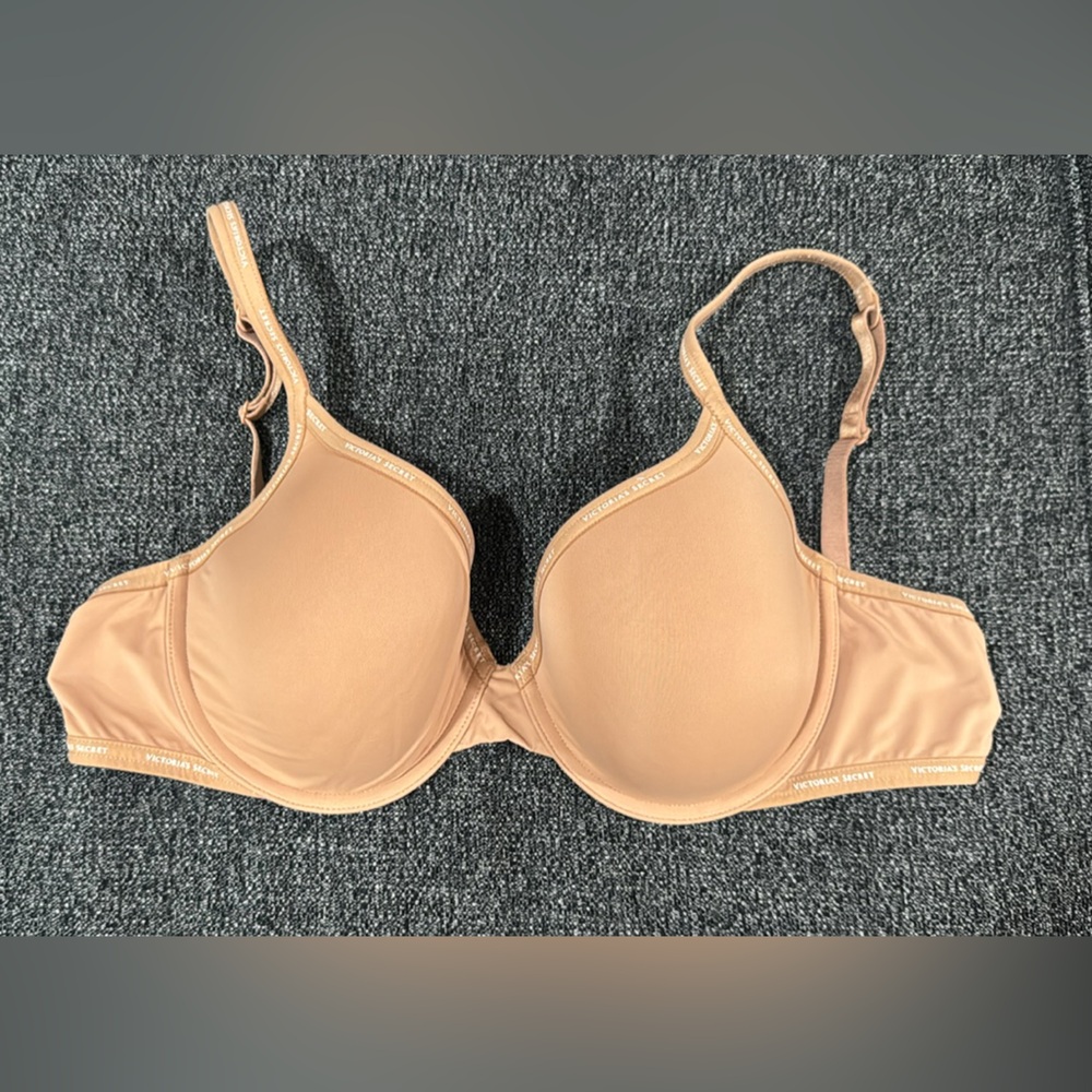 Victoria's Secret Nude Bra
